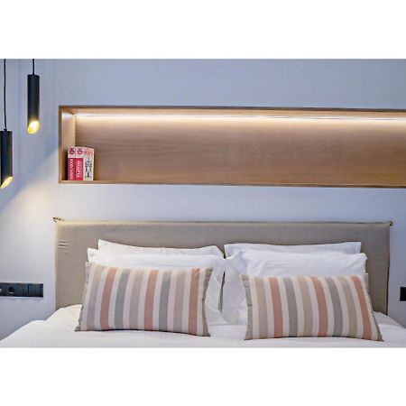 Oniro Suites 罗希姆诺 外观 照片