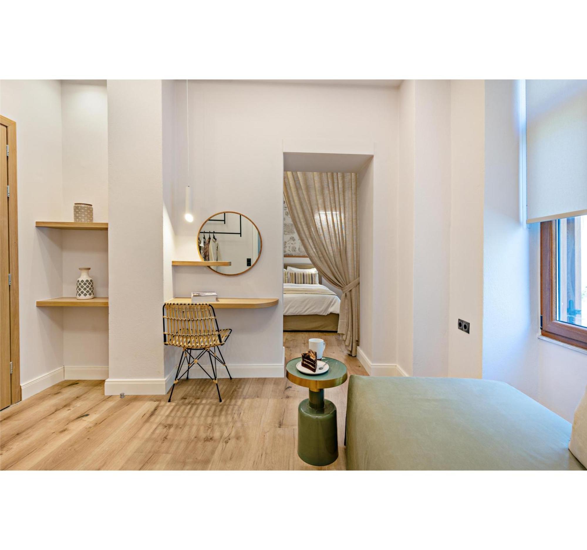 Oniro Suites 罗希姆诺 外观 照片