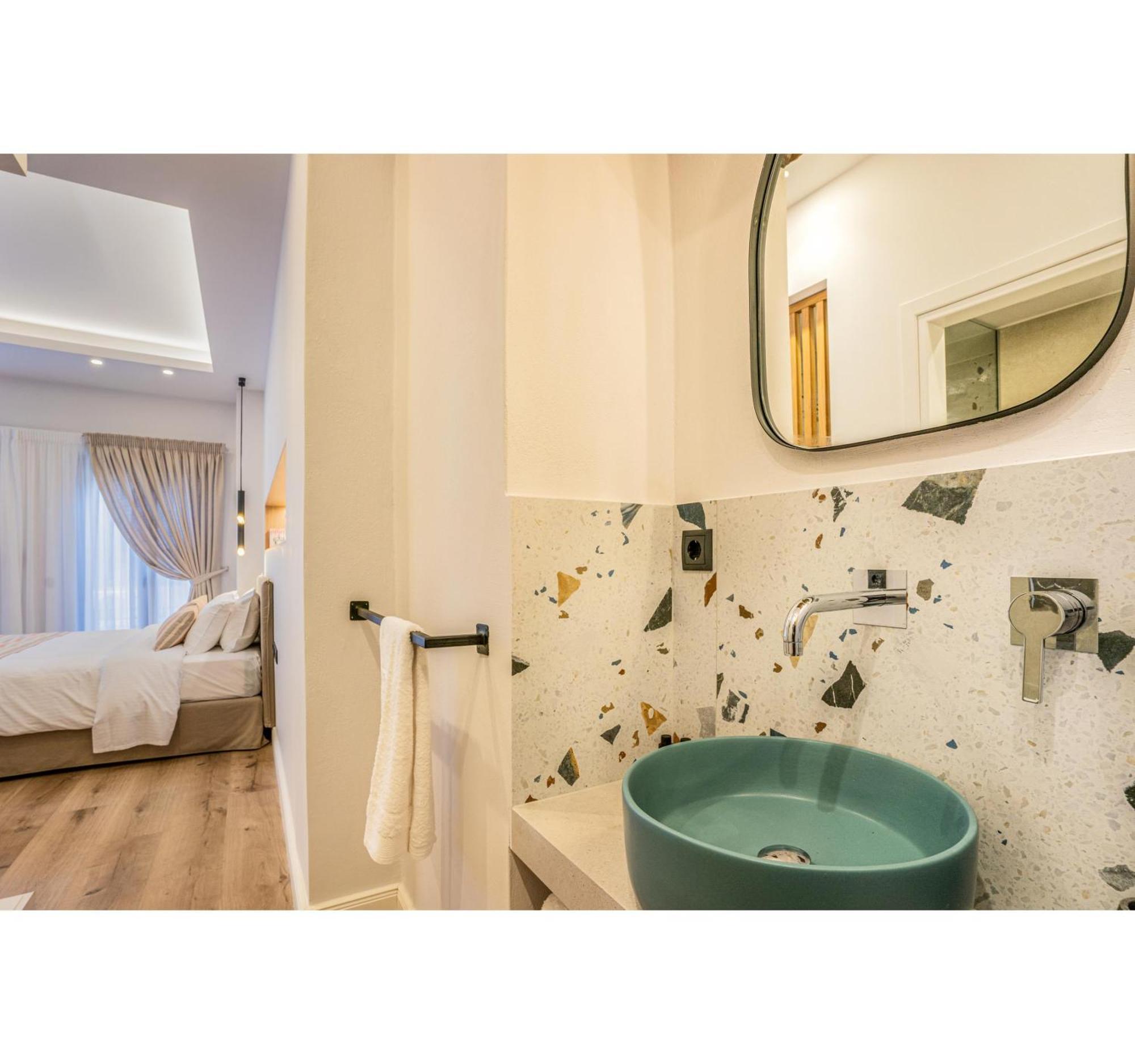 Oniro Suites 罗希姆诺 外观 照片