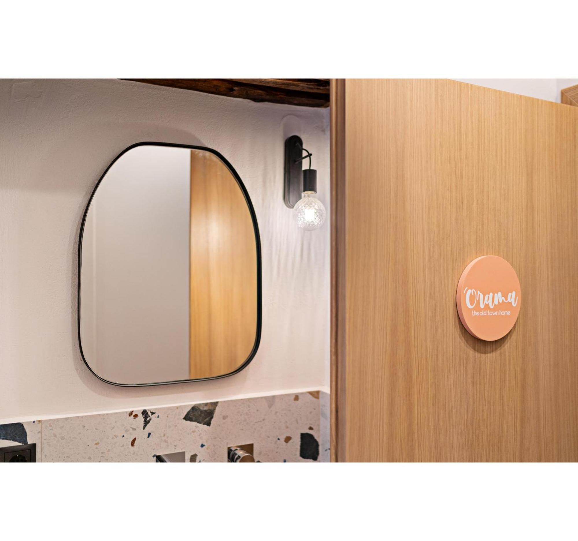 Oniro Suites 罗希姆诺 外观 照片